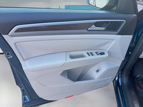 Used 2019 Volkswagen Atlas SEL R-Line image 20