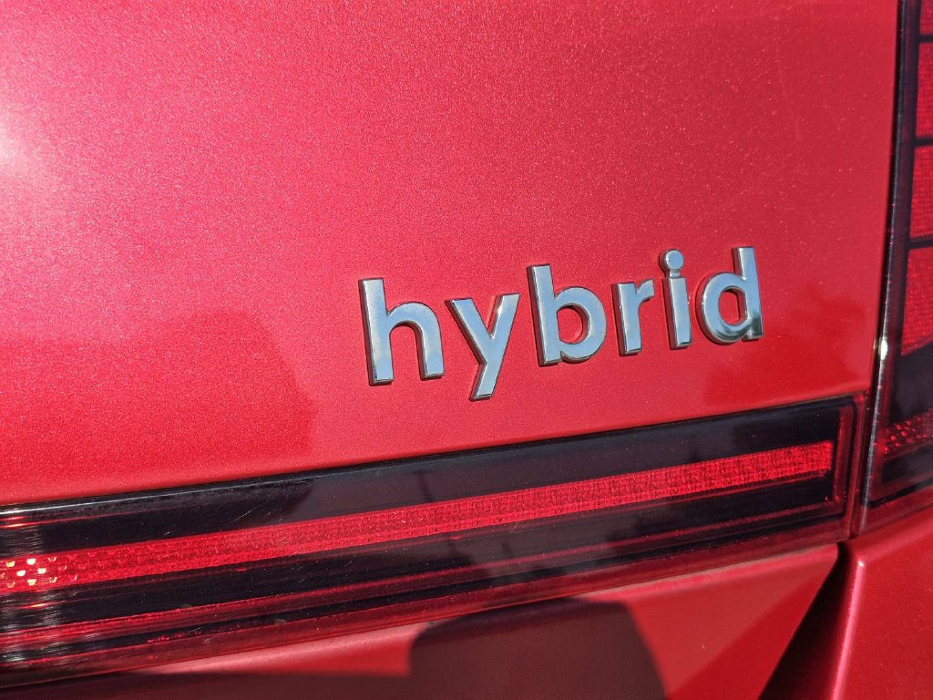 Used 2021 Hyundai Sonata Limited FWD image 13