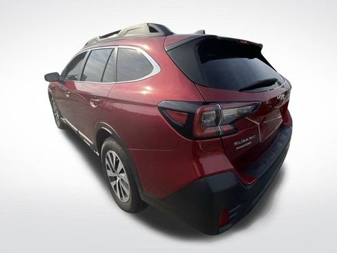 Used 2022 Subaru Outback Premium image 7