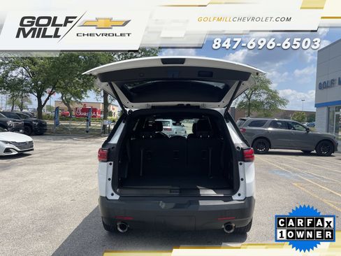 Certified 2023 Chevrolet Traverse RS FWD image 12