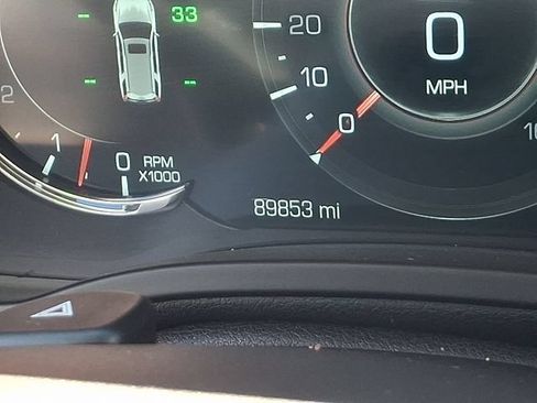 Used 2019 Cadillac Escalade ESV Luxury AWD/4WD image 21