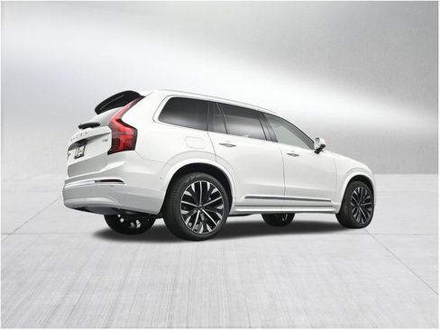 New 2026 Volvo XC90 T8 Ultra w/ Protection Package Premier AWD/4WD image 26