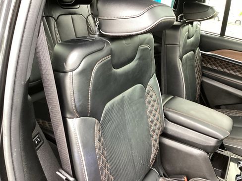 Used 2021 Jeep Grand Cherokee L Summit w/ Luxury Tech Group V image 25