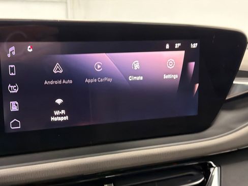 Used 2025 Buick Envista Avenir image 27