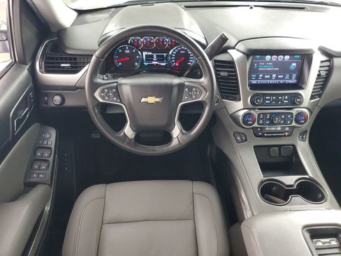 Used 2016 Chevrolet Tahoe LT w/ LT Signature Package image 16