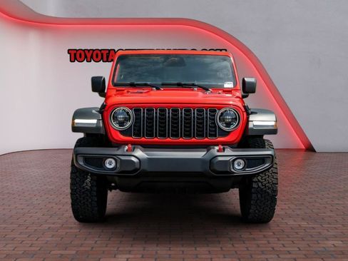 Used 2026 Jeep Wrangler Unlimited Rubicon AWD/4WD image 2