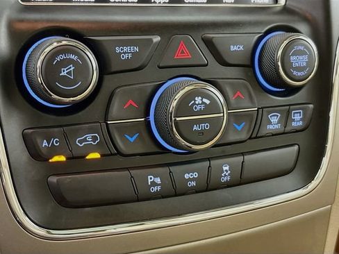 Used 2015 Jeep Grand Cherokee Overland AWD/4WD image 16