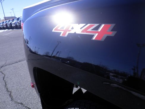 Used 2018 Chevrolet Silverado 3500 High Country w/ Duramax Plus Package image 12