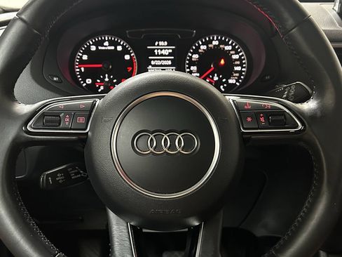 Used 2017 Audi Q3 2.0T Premium FWD image 22