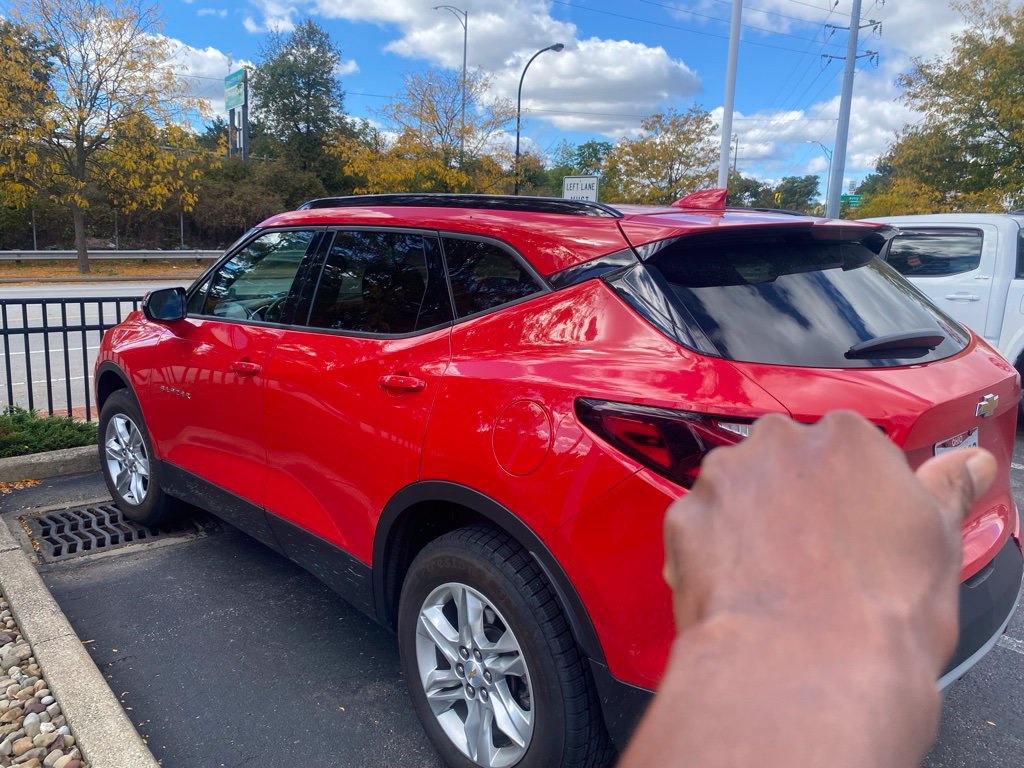 Used 2021 Chevrolet Blazer LT FWD image 3
