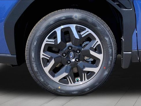 New 2026 Subaru Forester Premium AWD/4WD image 13