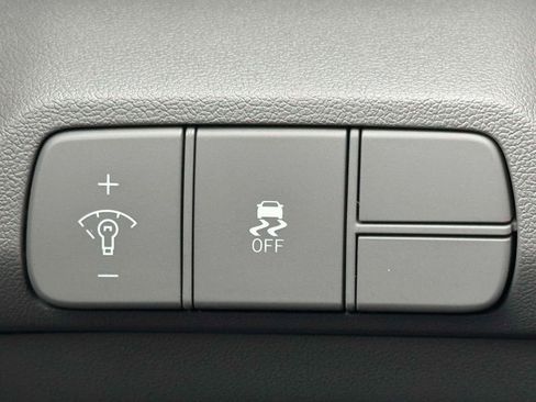 New 2026 Hyundai Elantra SEL Sport Premium FWD image 17