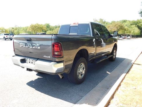 Used 2025 RAM 2500 Tradesman AWD/4WD image 10