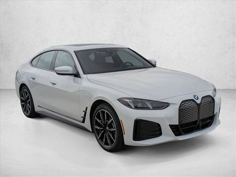New 2026 BMW i4 eDrive40 w/ M Sport Package RWD image 7