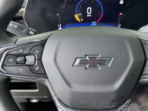 Used 2025 Chevrolet TrailBlazer ACTIV w/ Convenience Package image 13