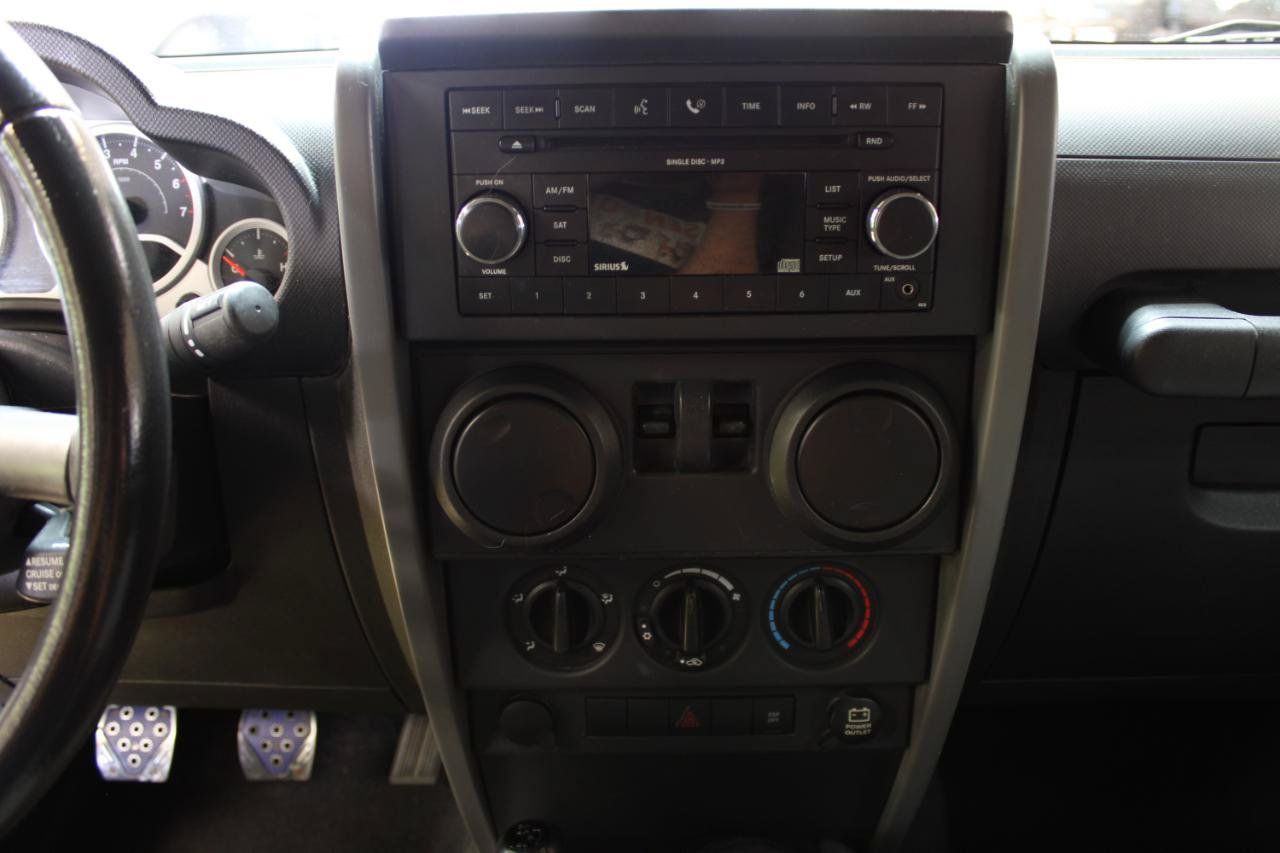 Used 2007 Jeep Wrangler Sahara w/ PWR Convenience Group AWD/4WD image 31