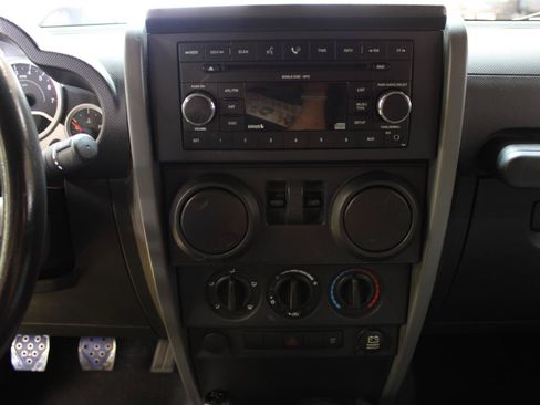 Used 2007 Jeep Wrangler Sahara w/ PWR Convenience Group AWD/4WD image 31