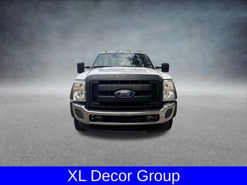 Used 2016 Ford F550 2WD Regular Cab Super Duty image 9