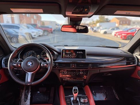 Used 2017 BMW X6 xDrive35i w/ M Sport Package image 19