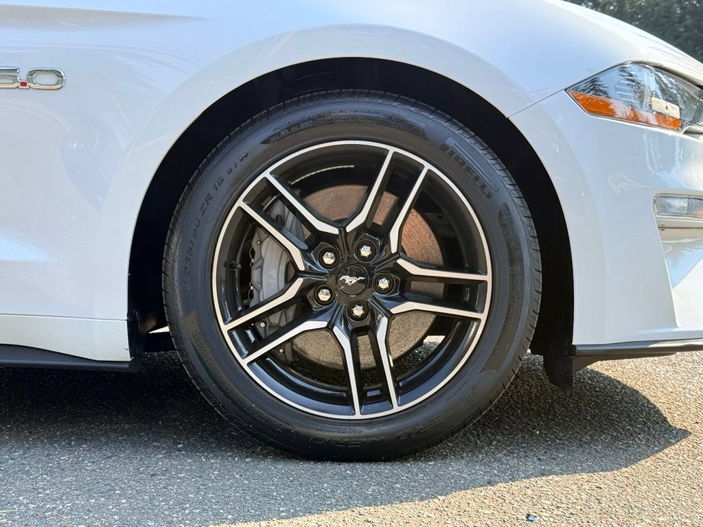 Used 2022 Ford Mustang GT w/ Equipment Group 301A RWD image 29
