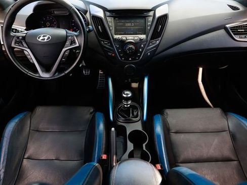 Used 2016 Hyundai Veloster Rally Edition image 22