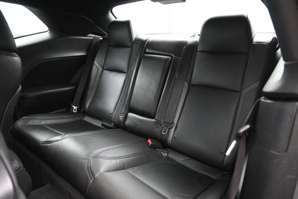 Used 2016 Dodge Challenger R/T Scat Pack RWD image 26