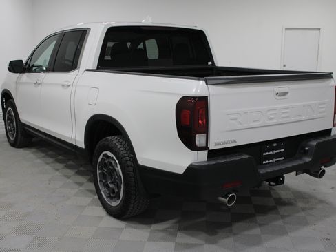 Used 2024 Honda Ridgeline RTL+ image 33