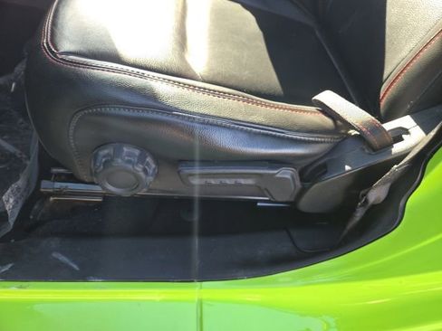 Used 2021 Jeep Wrangler Unlimited Rubicon image 12