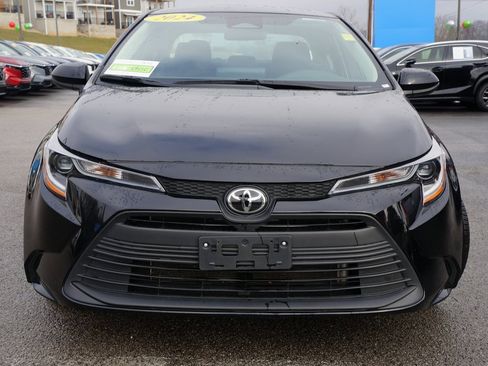 Used 2024 Toyota Corolla LE image 3