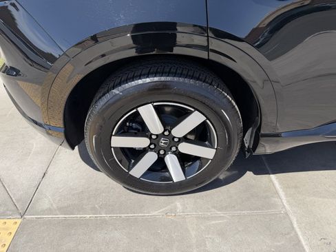 Used 2024 Honda Prologue Touring image 15