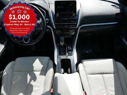 Used 2024 Mitsubishi Eclipse Cross SEL AWD/4WD image 8
