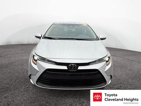 Used 2023 Toyota Corolla LE w/ Carpet Mat Package (TMS) image 8