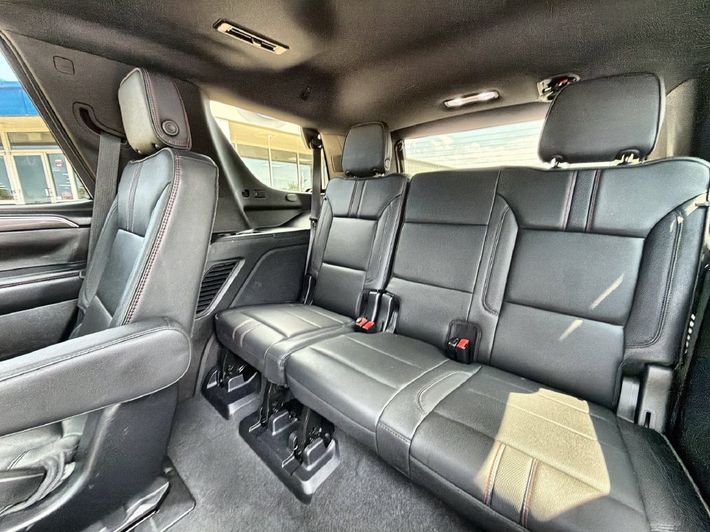 Used 2021 Chevrolet Tahoe RST w/ Luxury Package AWD/4WD image 24