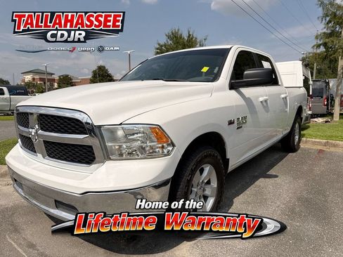 Used 2019 RAM 1500 Classic SLT RWD image 7