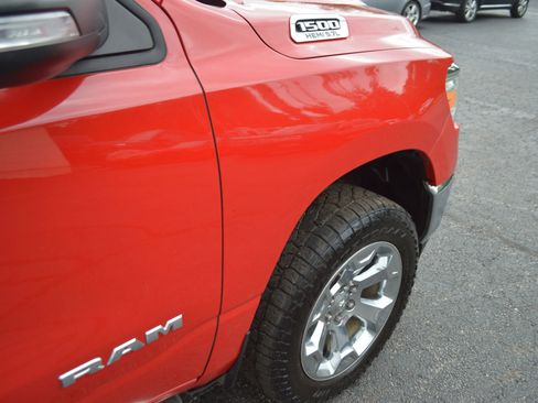 Used 2020 RAM 1500 Big Horn AWD/4WD image 12