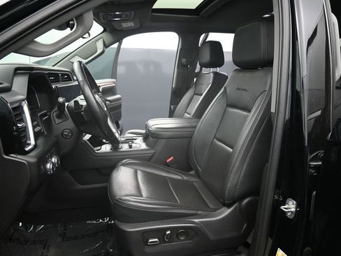 Used 2023 GMC Sierra 1500 Denali w/ Denali Reserve Package AWD/4WD image 17