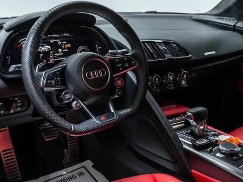 Used 2022 Audi R8 V10 performance image 2