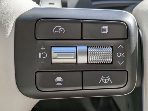 New 2026 Hyundai Santa Fe SE w/ Tow & Go Package FWD image 27
