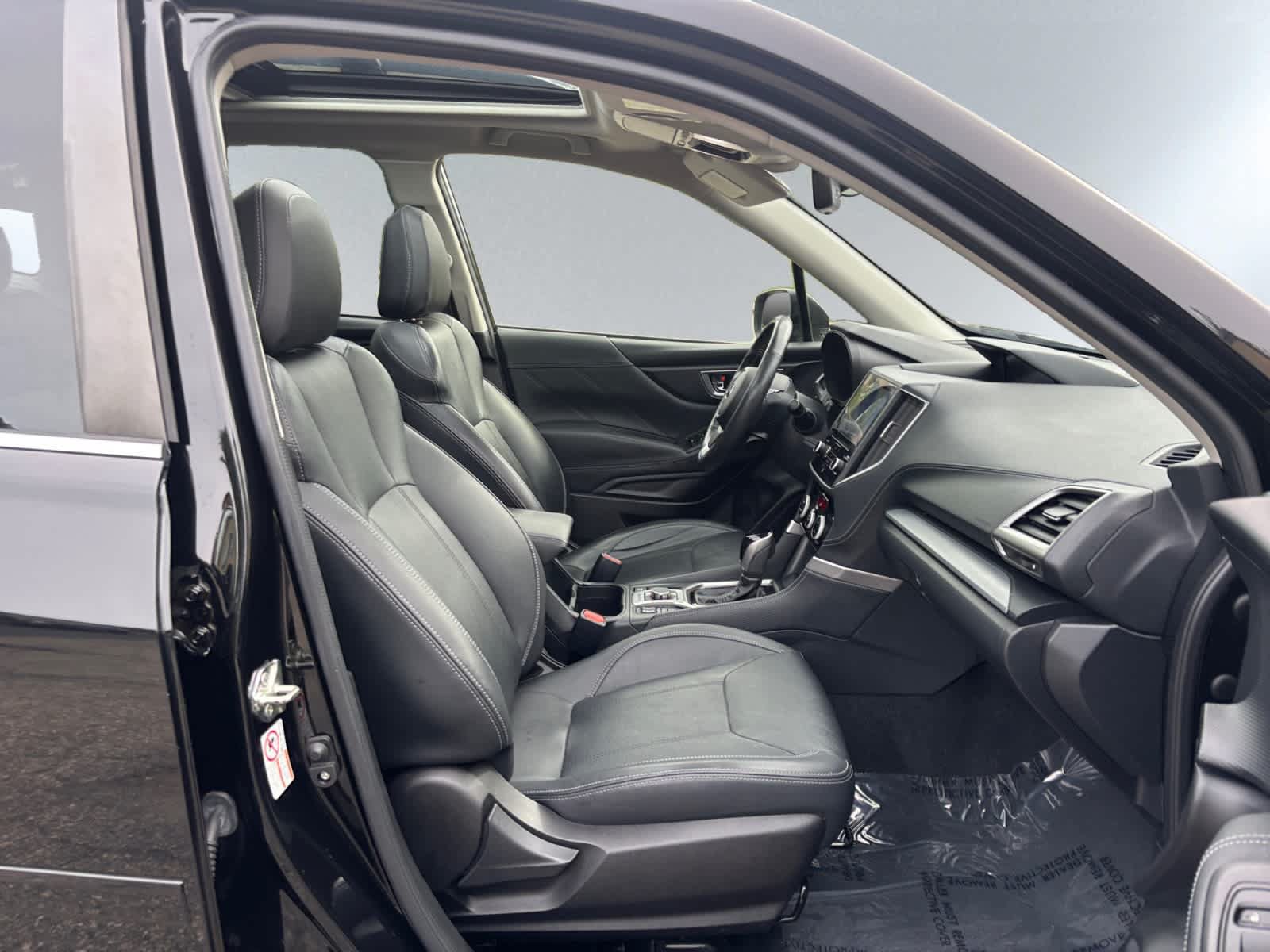 Used 2020 Subaru Forester Limited AWD/4WD image 24