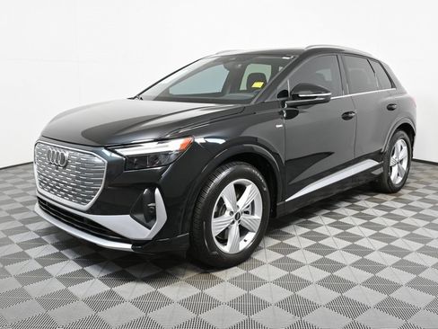 Used 2024 Audi Q4 e-tron Premium image 23