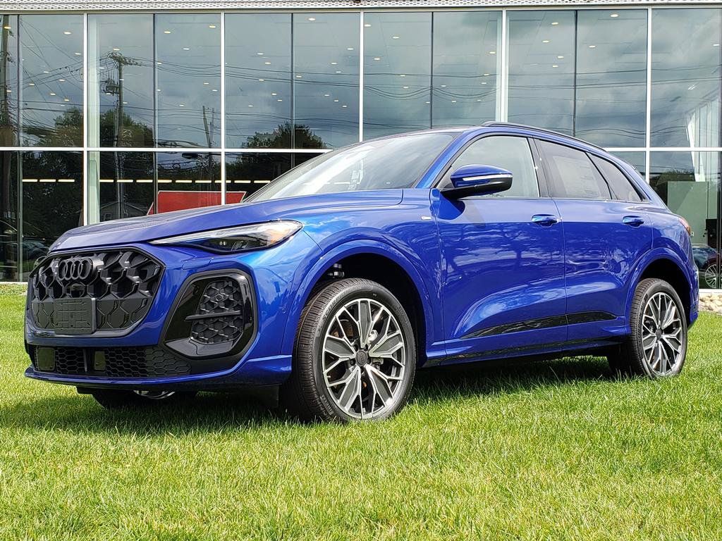 New 2026 Audi Q5 Premium Plus AWD/4WD image 1