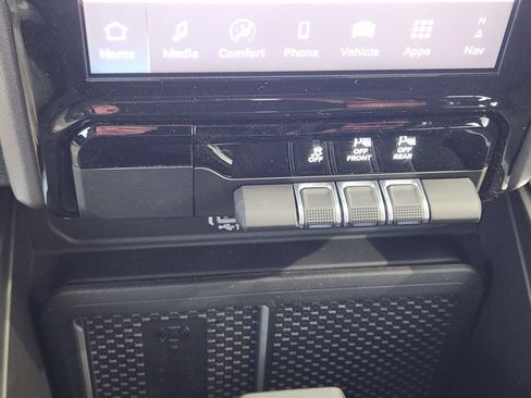 New 2026 RAM 1500 Lone Star AWD/4WD image 16