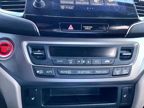 Used 2019 Honda Pilot EX image 25