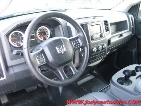 Used 2017 RAM 1500 Tradesman w/ Cold Weather Group AWD/4WD image 2
