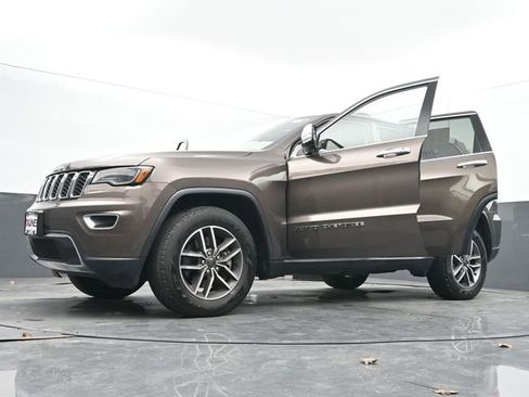 Used 2021 Jeep Grand Cherokee Limited w/ Premium Lighting Group image 74