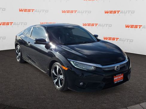 Used 2016 Honda Civic Touring image 7