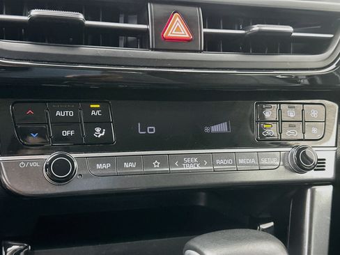 Used 2025 Kia Seltos S FWD image 24