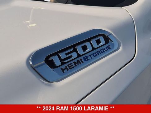 Used 2024 RAM 1500 Laramie RWD image 12