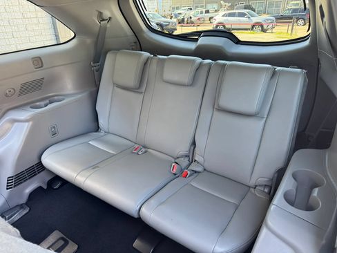 Used 2017 Toyota Highlander XLE FWD image 23