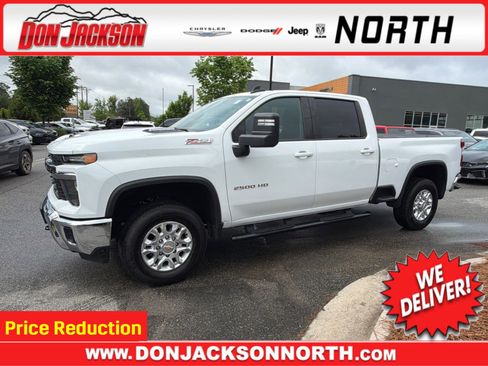 Used 2024 Chevrolet Silverado 2500 LT AWD/4WD image 1